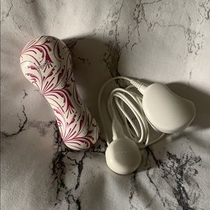 Clarisonic Mia 2 facial brush